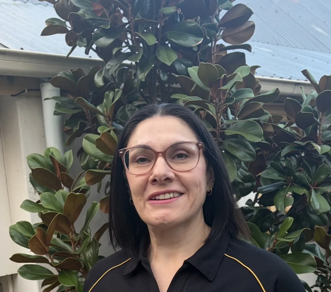 Lynne Cushnie, female driving instructor at Adelaide Hills Driving School, Nairne
